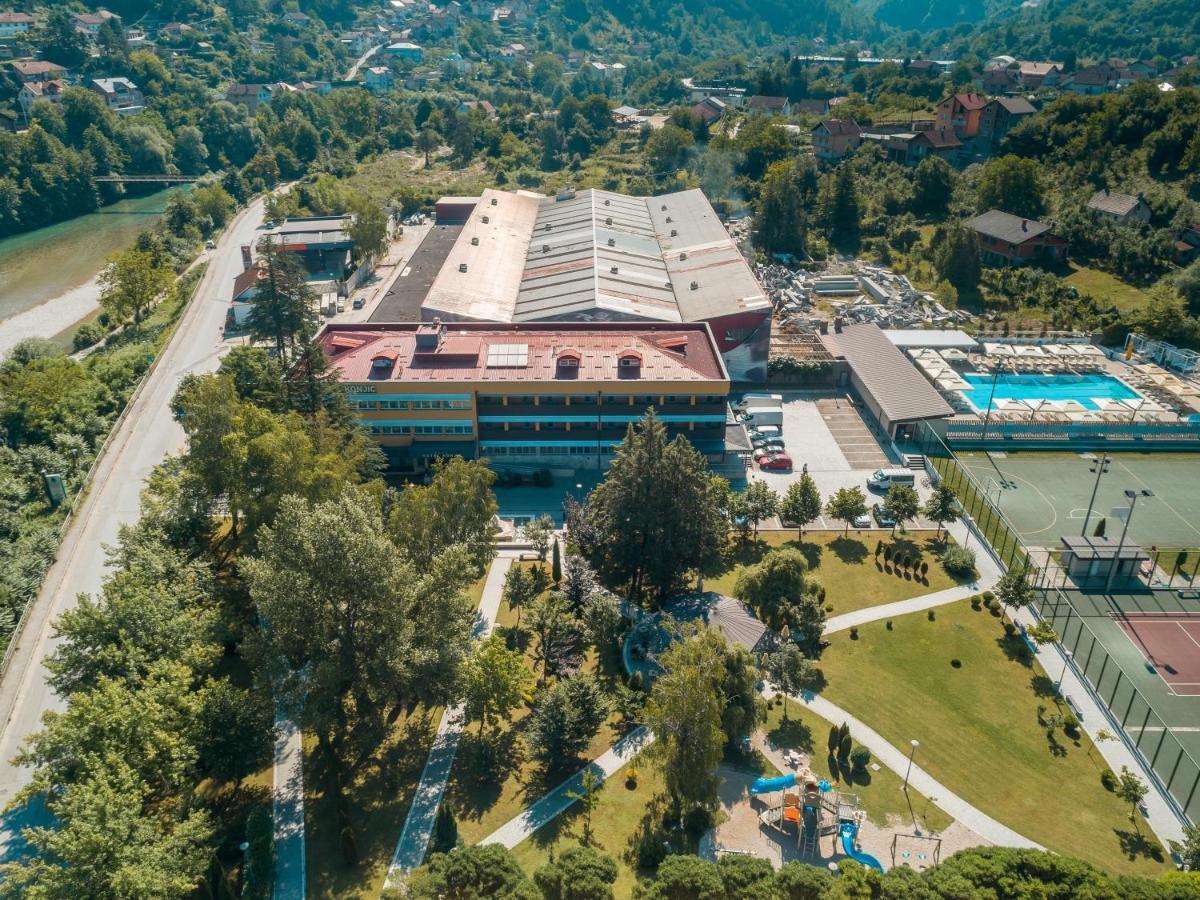 Garden City Hotel Konjic Buitenkant foto
