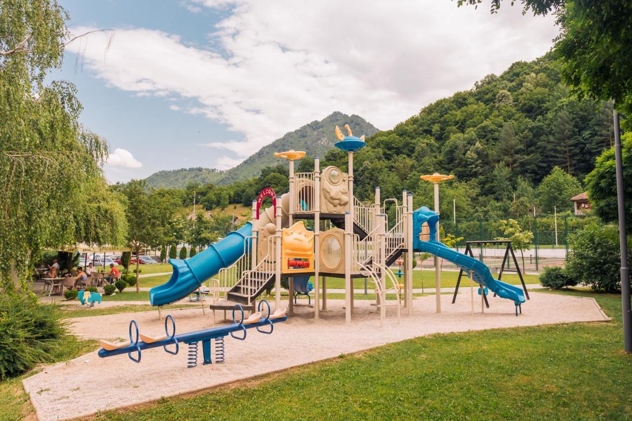 Garden City Hotel Konjic Buitenkant foto