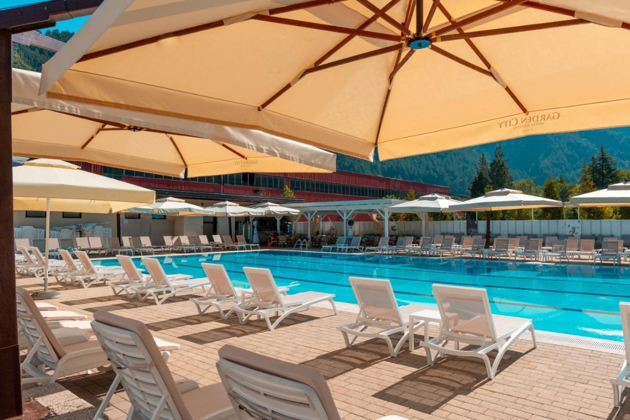 Garden City Hotel Konjic Buitenkant foto