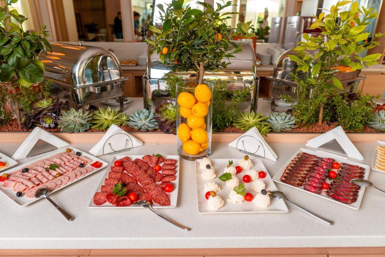 Garden City Hotel Konjic Buitenkant foto